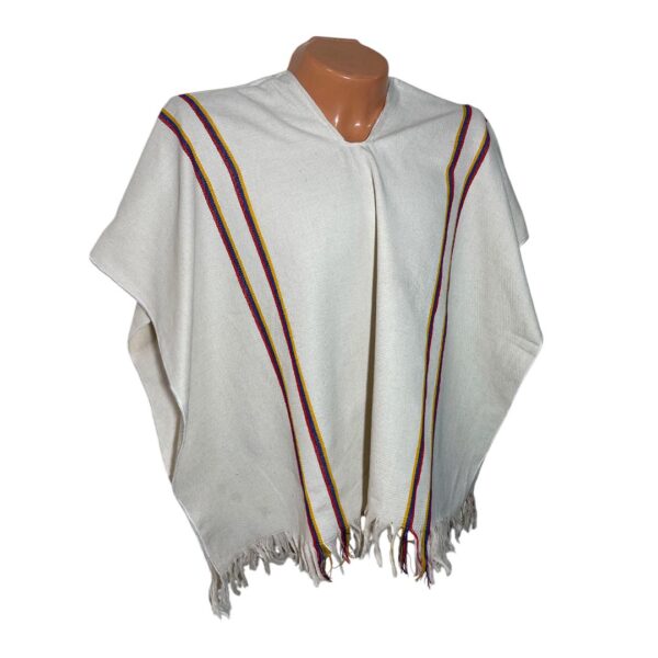 Poncho Chalam Doble Bandera - Image 2